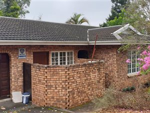 2 Bed Simplex in Hillcrest Central