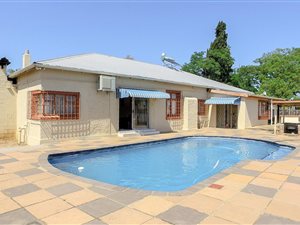 13 ha Farm in Addo