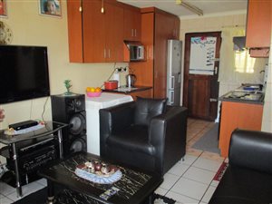 2 Bed House in Bakerton