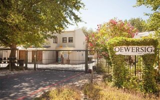 3 Bedroom Apartment in Stellenbosch Central