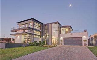 3 Bedroom House in The Hills