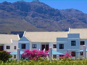 3 Bed Apartment in Stellenbosch Central