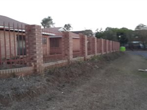 3 Bed Simplex in Hayfields