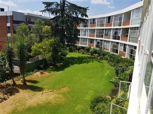 2 Bed Apartment in Craighall