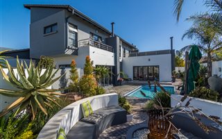 4 Bedroom House in Midstream Hill