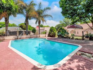 3 Bed House in Franklin Roosevelt Park