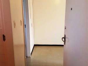 1 Bed Apartment in Krugersdorp Central