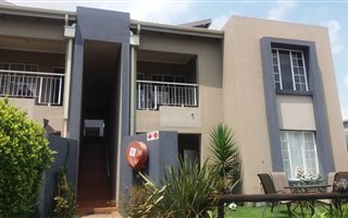 2 Bedroom Townhouse in Brentwood
