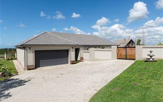 3 Bedroom House in Blanco