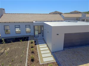 3 Bed House in Langebaan Country Estate