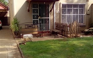 3 Bedroom House in Vanderbijlpark CW6