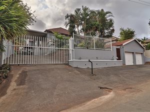 4 Bed House in Park Hill