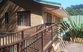 2 Bedroom Garden Cottage in Gillitts