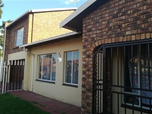3 Bed House in Reiger Park