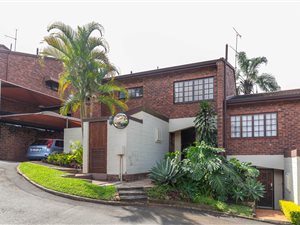 3 Bed Townhouse in Glen Hills