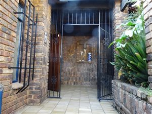 3 Bedroom House in Bronberrick
