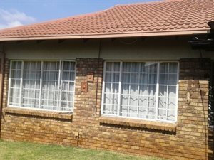 3 Bed Townhouse in Montana Park