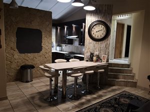3 Bed House in Bergtuin