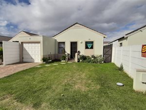2 Bed House in Victoria Park