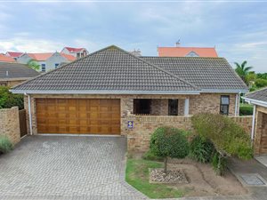 3 Bedroom Townhouse in Walmer Heights