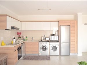1 Bed Apartment in Waterfall Estate