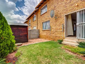2 Bed Townhouse in Birch Acres