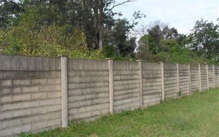 1800 m² Land available in Monteseel