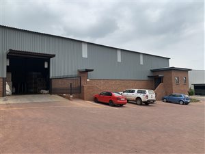 448 m² Industrial space in Monavoni