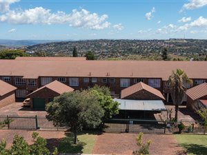 4 Bed Townhouse in Wilro Park