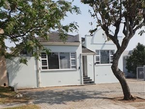 300 m² Commercial space in Berea