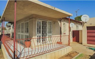 3 Bedroom House in South Hills