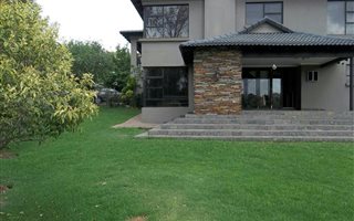 3 Bedroom House in Kyalami Glen