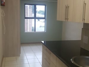 Bachelor apartment in George South