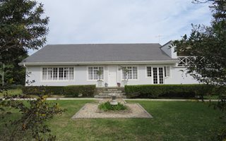 3 Bedroom House in Stanford