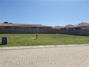 2 bedroom house for sale in Kwelera | T2645304