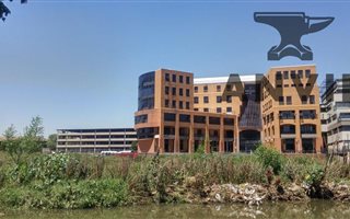 2000 m² Office Space in Olievenhoutbos
