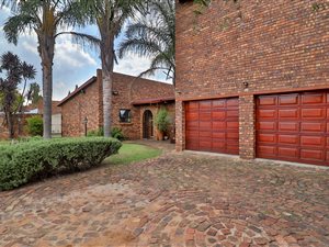 3 Bed House in Sunair Park