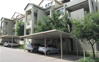 2 Bedroom Apartment in Bryanston
