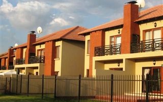 3 Bedroom Townhouse in Pretorius Park