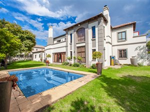 5 Bed House in Dainfern Valley