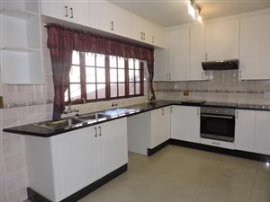 3 Bed House in Helderkruin