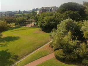 2 Bed Apartment in Jackal Creek Golf Estate