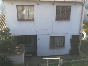 4 Bed House in Trenance Manor