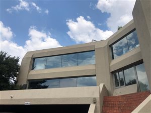166 m² Commercial space in Kramerville