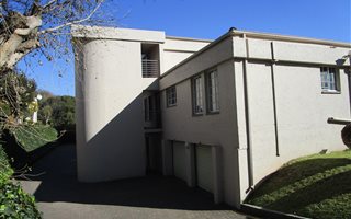 1 Bedroom Apartment in Bedfordview