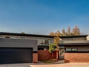 4 Bed Cluster in Brooklyn