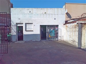 51 m² Commercial space in Amanzimtoti