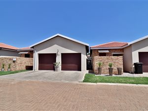 3 Bed Simplex in Brentwood