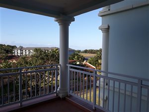 2 Bed Apartment in Shelly Beach