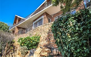 5 Bedroom House in Quellerina